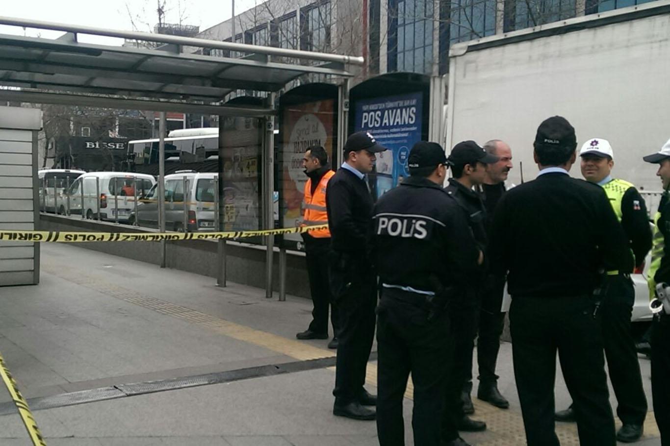 İstanbul'da tramvaylar çarpıştı: 13 yaralı